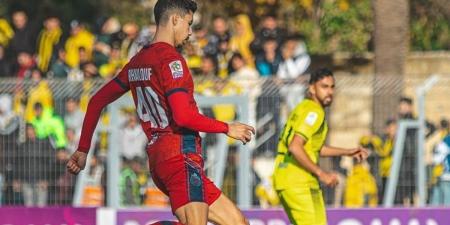 شاهد.. أولمبيك آسفي يصدم المغرب الفاسي بهدف الدقيقة 90+8 - مصدرك الرياضي