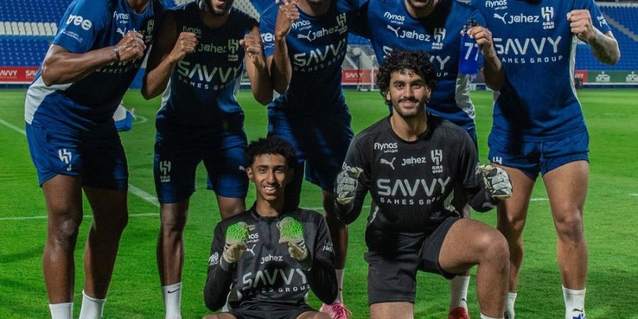 مشاركة الدوليين في تدريبات الهلال استعداداً لمباراة الخليج - مصدرك الرياضي