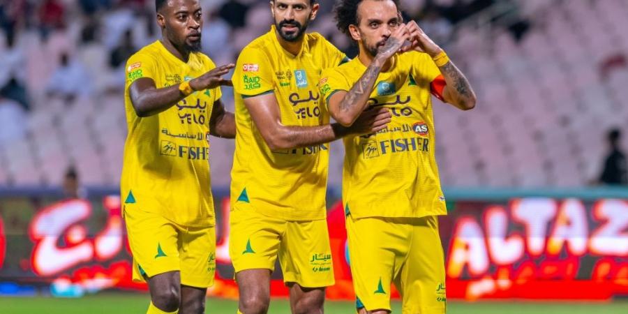 الخليج.. لتحقيق سلسلة تاريخية أمام الهلال بالدوري - مصدرك الرياضي