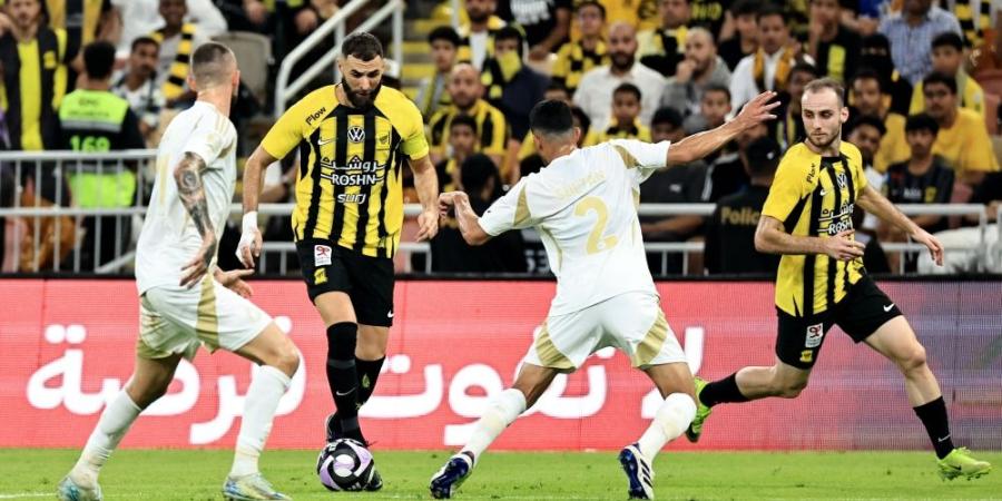 احصائيات الشوط الأول بين الاتحاد والنصر  - مصدرك الرياضي