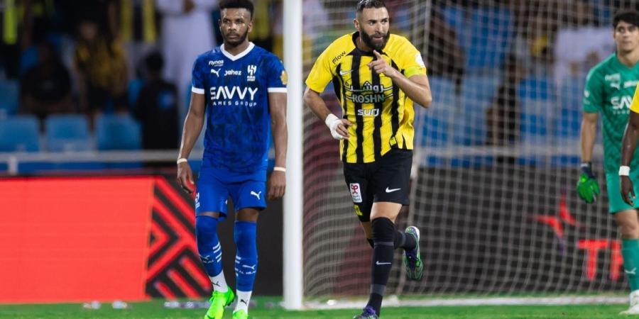 التشكيلة المتوقعة للهلال والاتحاد في الكلاسيكو.. بنزيما ضد البليهي؟ - مصدرك الرياضي