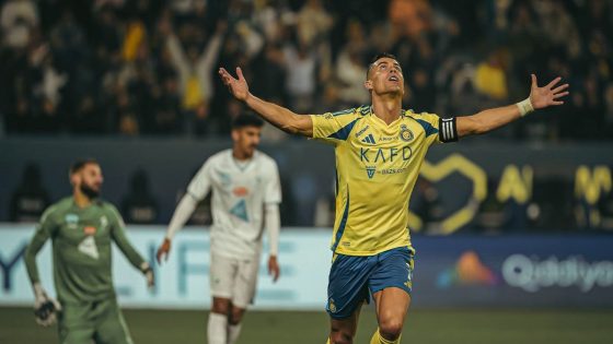 "لا نتوقف".. رونالدو يشعل حماس جمهور النصر بعد تجاوز الفتح