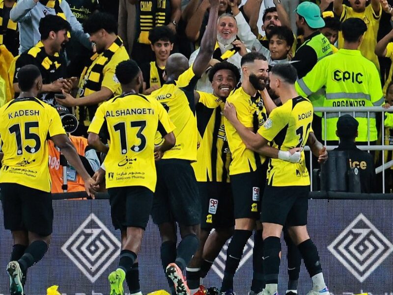 مصدرك : هدف بنزيما المذهل يزيّن فوز الاتحاد برباعية على الهلال في الكلاسيكو