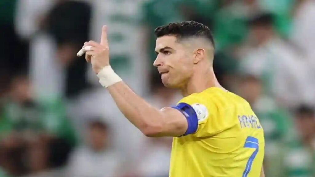 رونالدو يستعد لتوقيع عقد جديد مع النصر