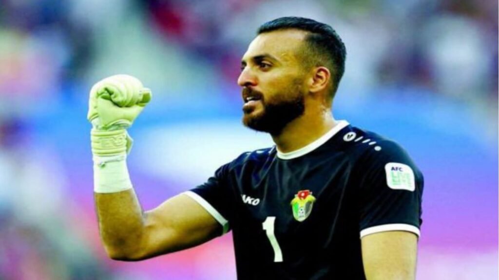 الشباب يتقدم بعرض رسمي لضم الحارس الأردني يزيد أبو ليلى