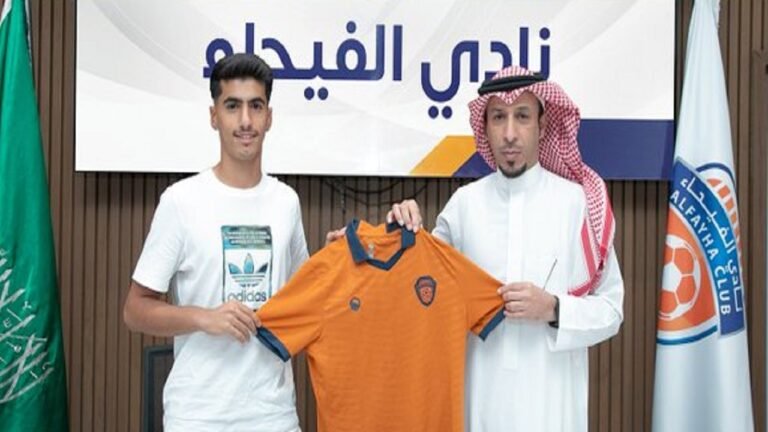 الفيحاء يوقع عقدًا احترافيًا مع اللاعب أسامة التركي
