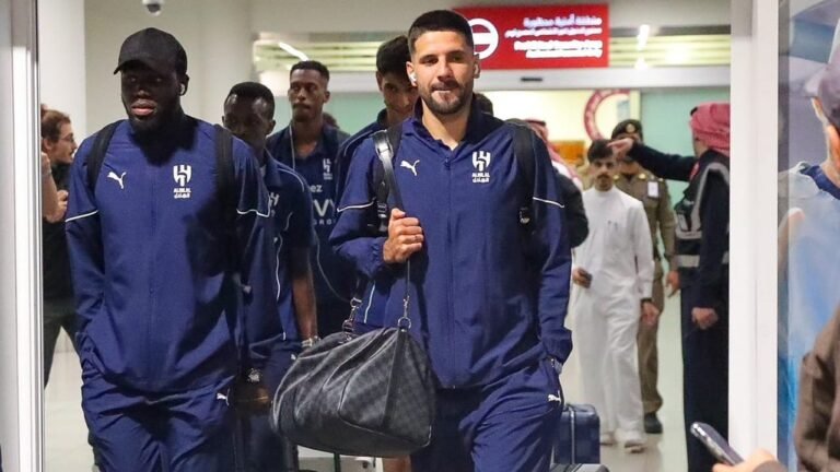بعثة الهلال تصل إلى واشنطن بعد وتستقر قرب البيت الأبيض