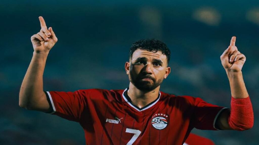 الأهلي المصري يعاقب تريزيجيه