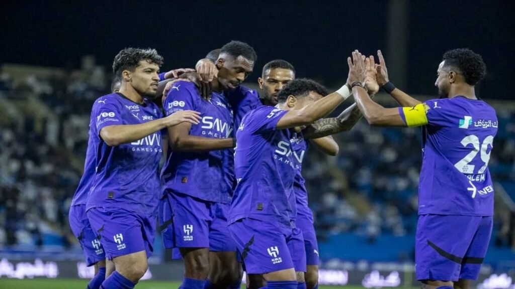 الديلي ميل: الهلال يقود تمثيل آسيا في كأس العالم للأندية بتشكيلة عالمية بقيادة إنزاغي