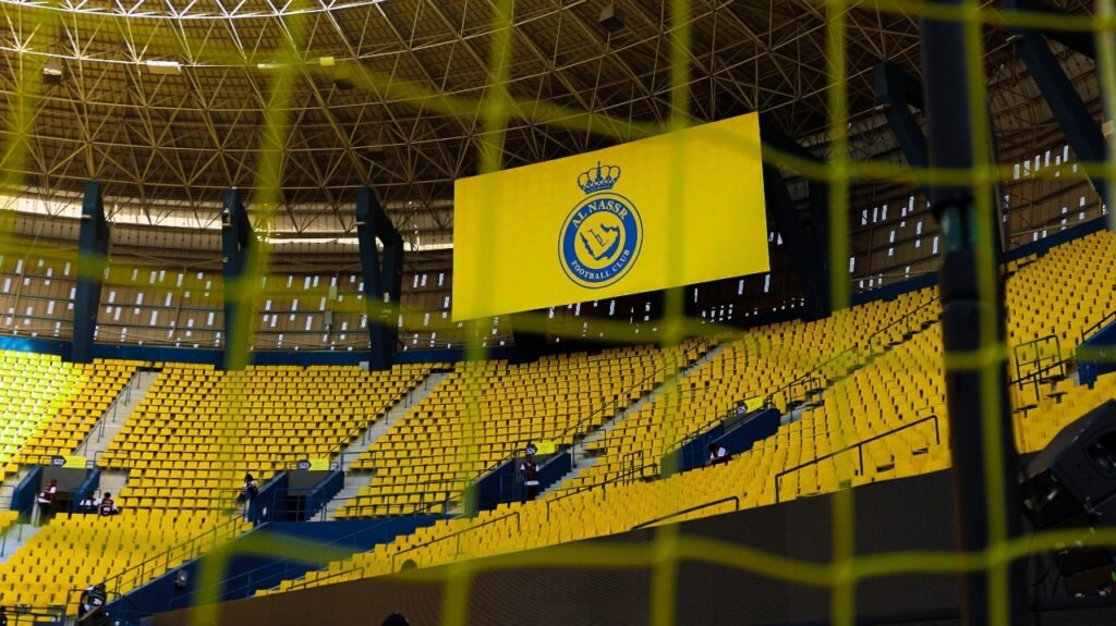 لجنة جديدة تتولى ملف تعاقدات النصر