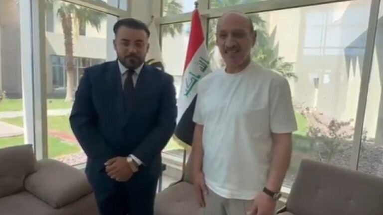 رئيس الاتحاد العراقي يعتذر لمصور بعد اعتدائه عليه .. تغطية