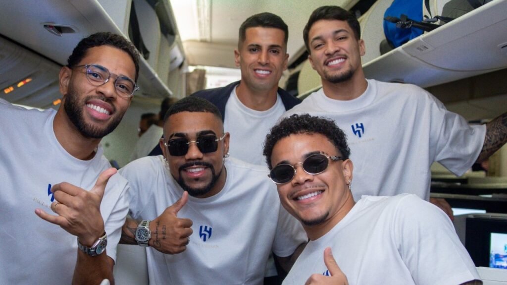 بعثة الهلال تصل إلى أمريكا