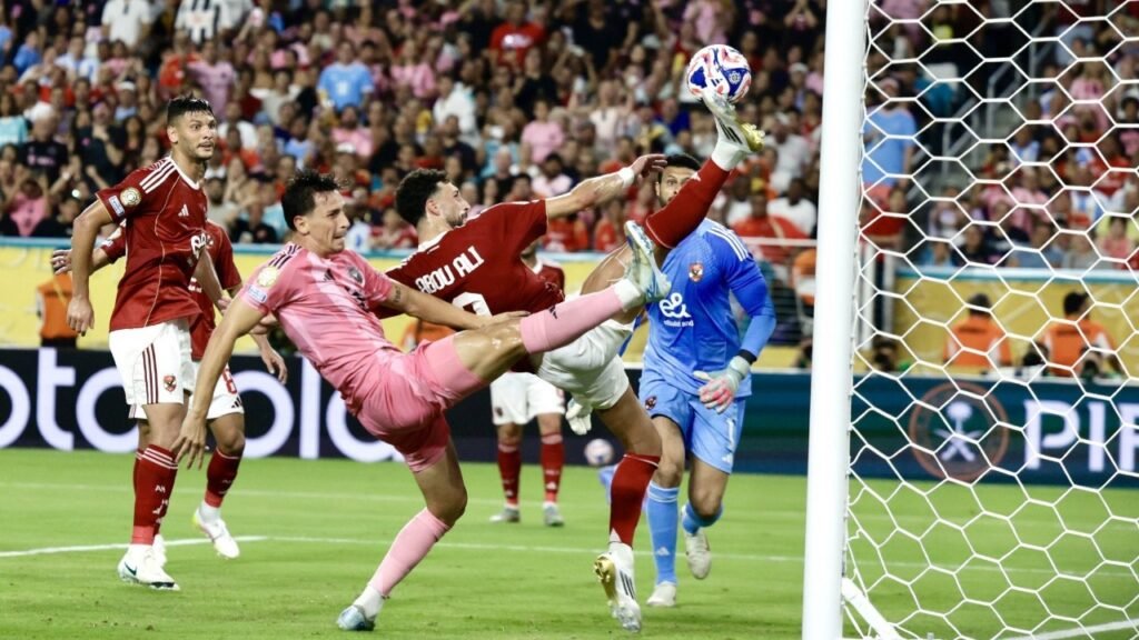 الأهلي المصري يتعادل مع إنتر ميامي في كأس العالم للأندية