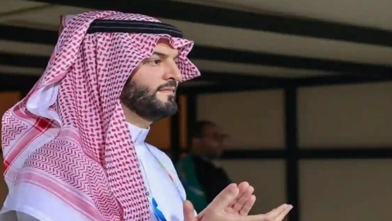 أول تعليق لـ فهد بن نافل بعد تعادل الهلال مع ريال مدريد