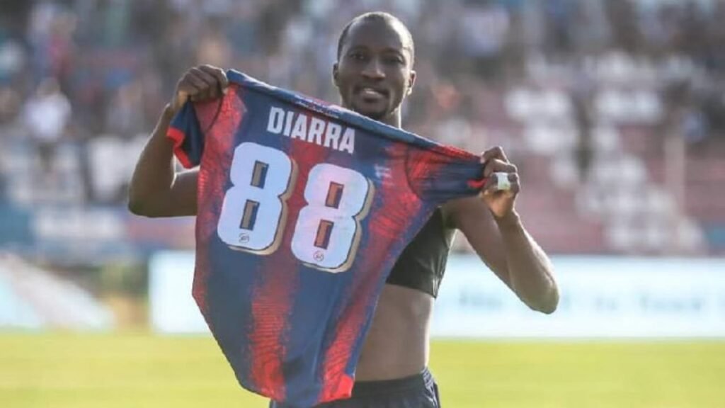 الفتح وضمك يدخلان على خط التعاقد مع نجم أولمبيك آسفي