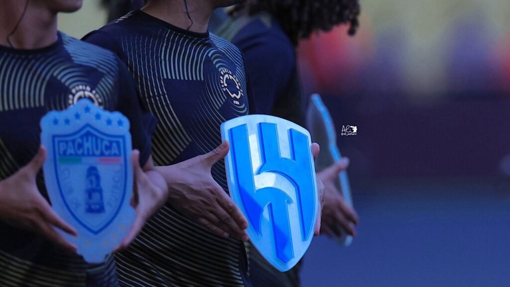 الهلال يحصل على 79 مليون ريال بعد فوزه على باتشوكا وتأهله رسميًا