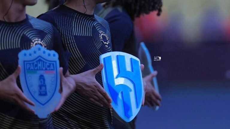 الهلال يحصل على 79 مليون ريال بعد فوزه على باتشوكا وتأهله رسميًا