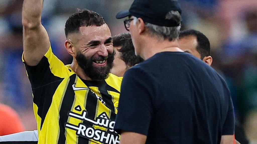 لوران بلان يحسم مصير رباعي الاتحاد العائد من الإعارة