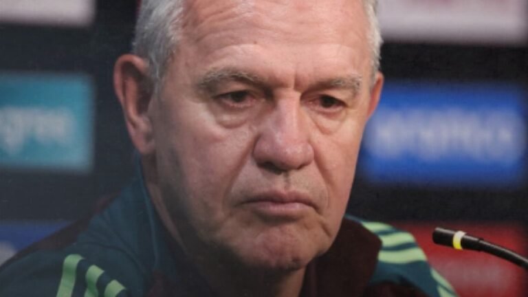 مدرب المكسيك يعلق قبل لقاء الأخضر