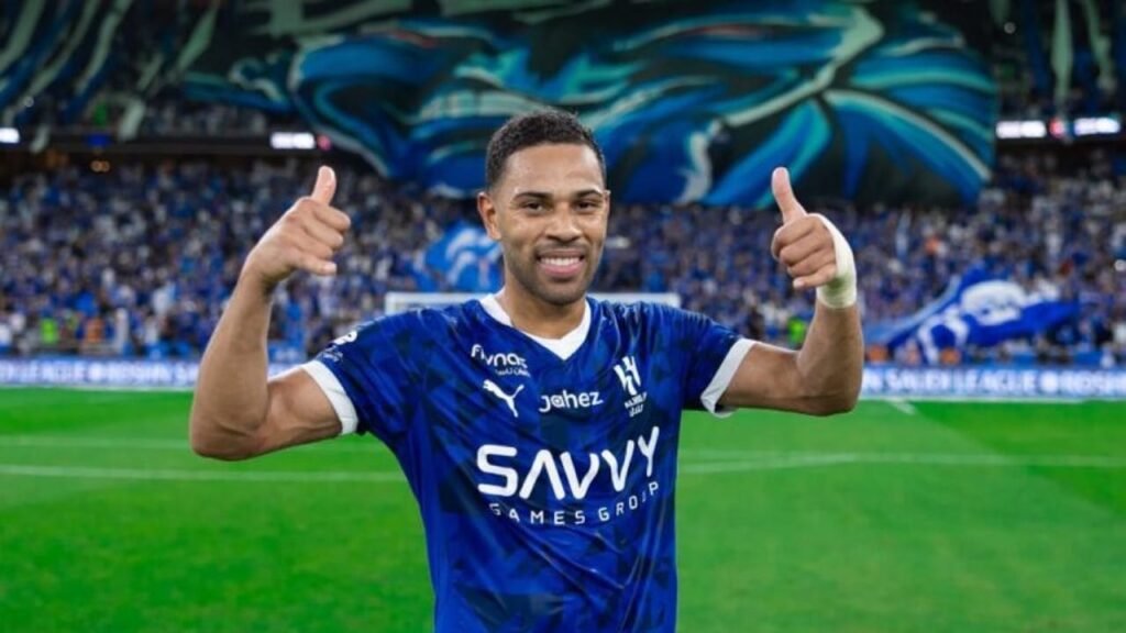 لودي يثير الجدل برسالة غامضة قبل مواجهة باتشوكا