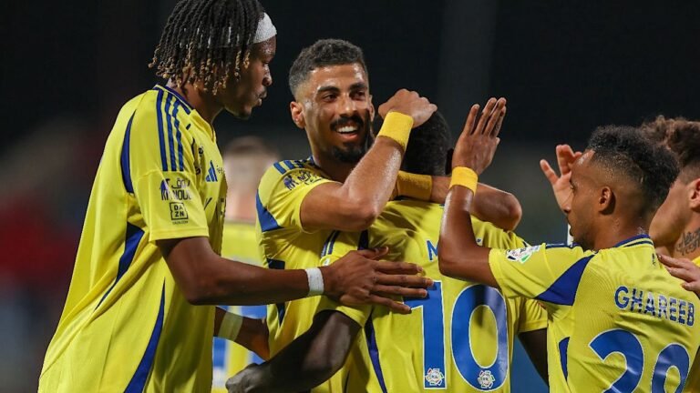 النصر يعرض 3 لاعبين على الأندية التركية