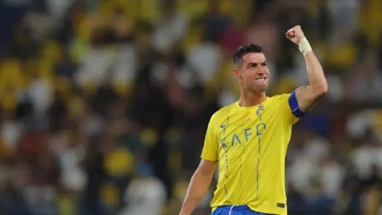 رونالدو ينتظم في معسكر النصر