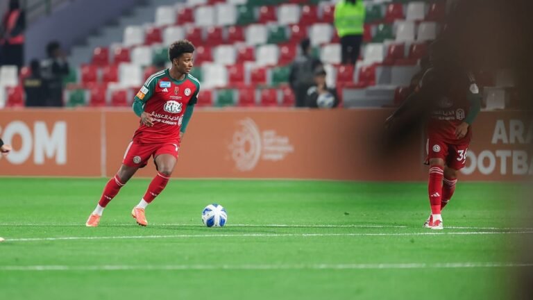 الاتفاق يعلن رسمياً بيع عقد غراي لبرمنغهام سيتي