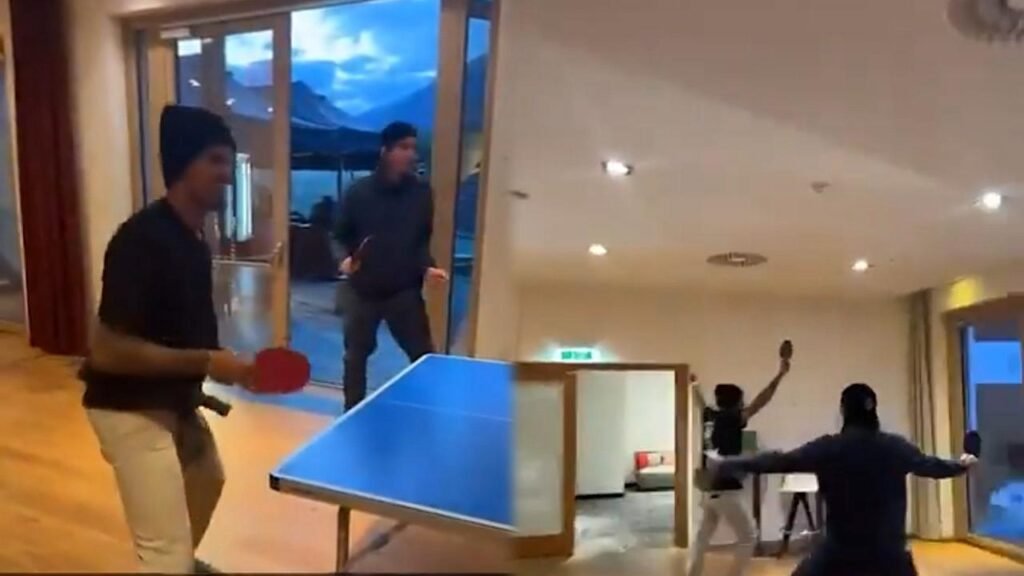 المجحد لجالينو أثناء لعبه تنس الطاولة: والله ما له فيها والأخير يرد بضربة قوية.. تغطية