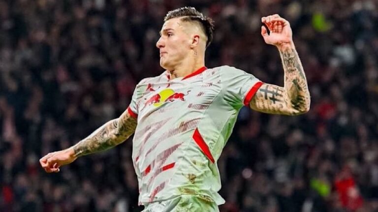 أوليفر مينتزلاف: لم يصل عرض من الهلال للتعاقد مع بنجامين سيسكو