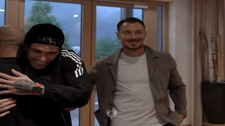 نيولوك يايسله يخطف الأنظار في معسكر الأهلي.. تغطية