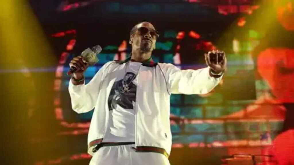 سنوب دوغ ومودريتش: شراكة غير متوقعة في ملكية سوانزي سيتي