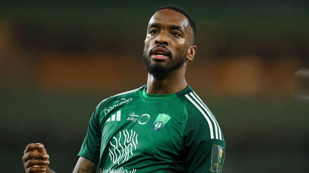 إيفان توني ينضم لمعسكر الأهلي