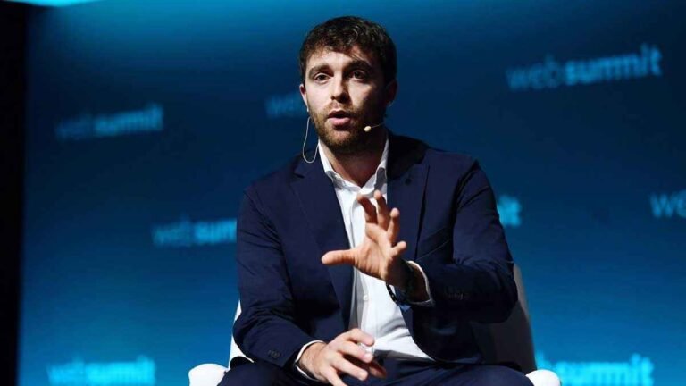 رومانو: لا مفاوضات رسمية بين الهلال وإيزاك .. تغطية