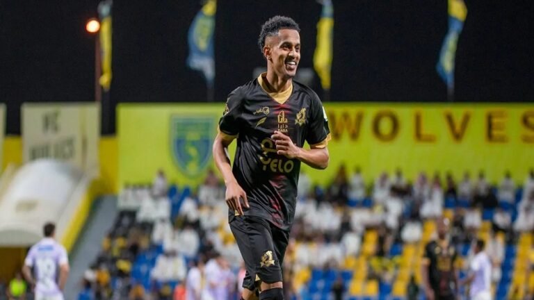 الوحدة يحدد شرط بيع عبدالعزيز نور للنصر