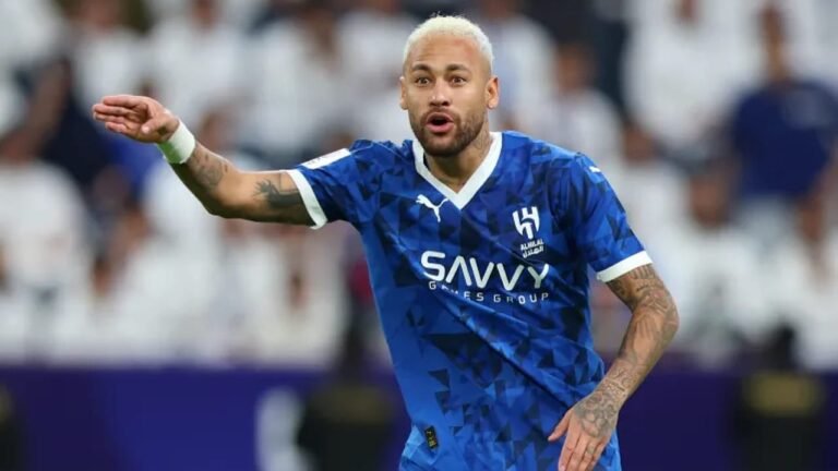 نيمار يهنئ الهلال بعد الفوز التاريخي على مانشستر سيتي .. تغطية