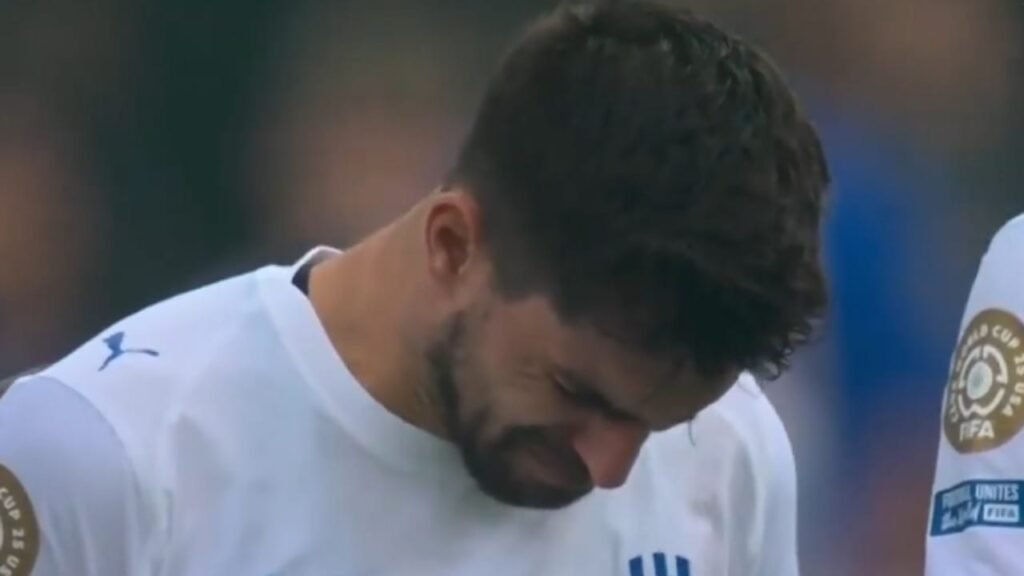 نيفيز ينهار باكياً على صديقه الراحل جوتا .. تغطية