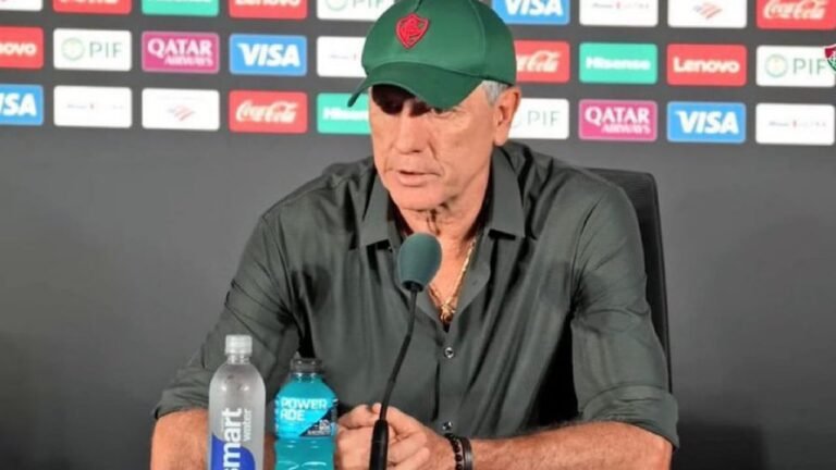 مدرب فلومينينسي: كنا نعرف قوة الهلال وتعاملنا بتركيز