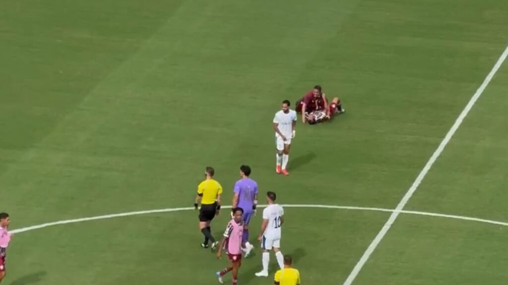 ردة فعل غاضبة من بونو عقب خسارة الهلال أمام فلومينينسي .. تغطية