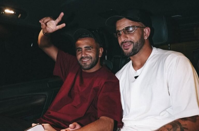 رياض محرز يقضي إجازته برفقة والكر ومبولحي