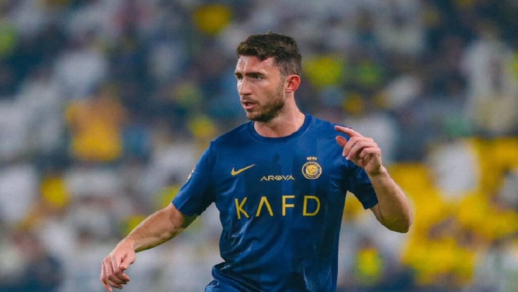 تعقيدات تبطئ مفاوضات بلباو لضم لابورت لاعب النصر