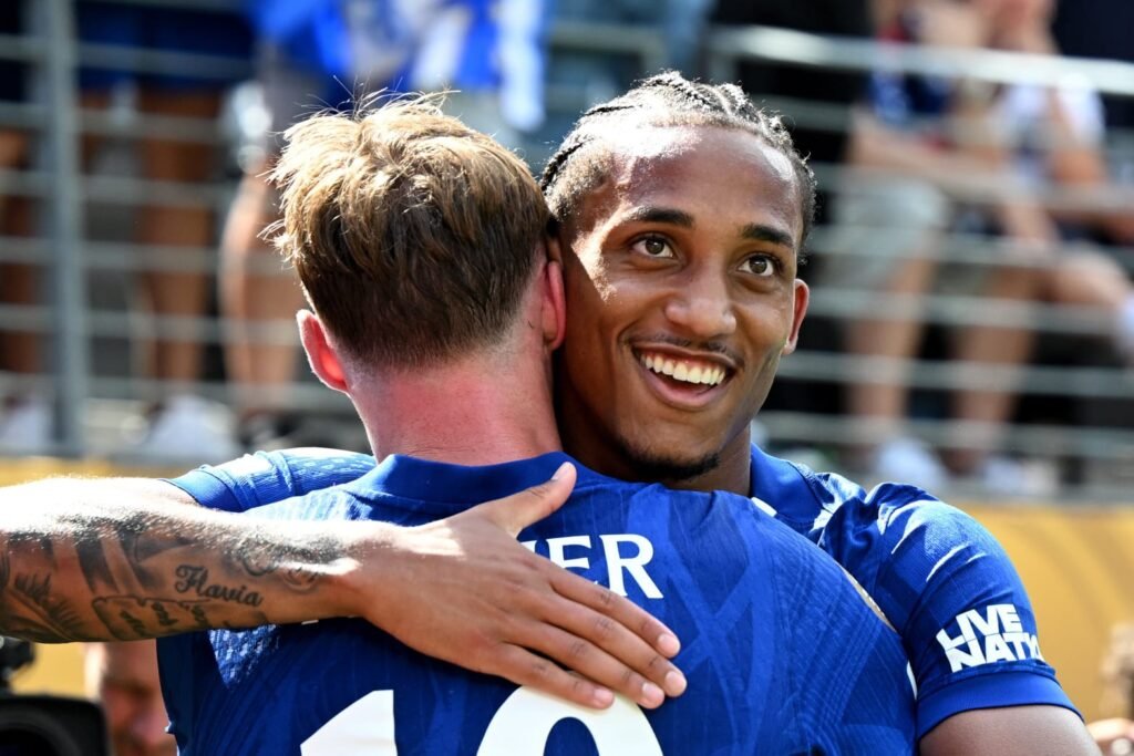 تشيلسي يتوج بلقب كأس العالم للأندية 2025