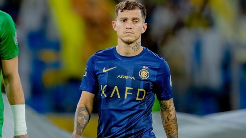 جيسوس يرفض بقاء أوتافيو والأهلي يجهز عرضًا لضمه