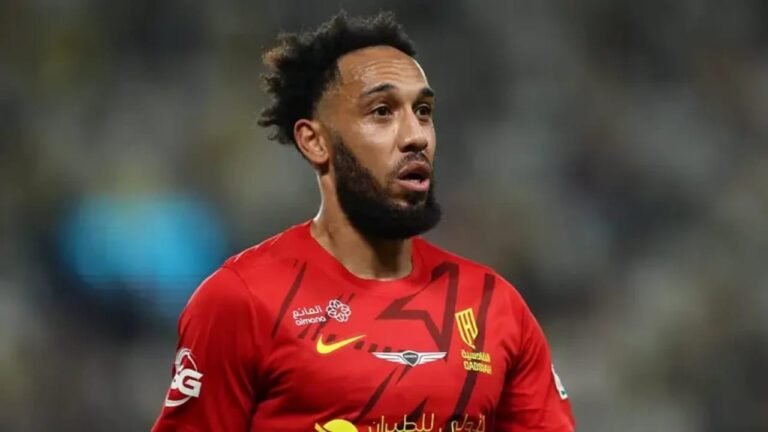 أوباميانغ يرفض عرض الاتفاق وينتقل إلى مارسيليا