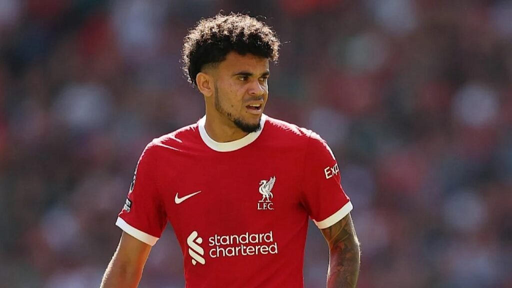 رونالدو يقنع دياز بالانضمام إلى النصر