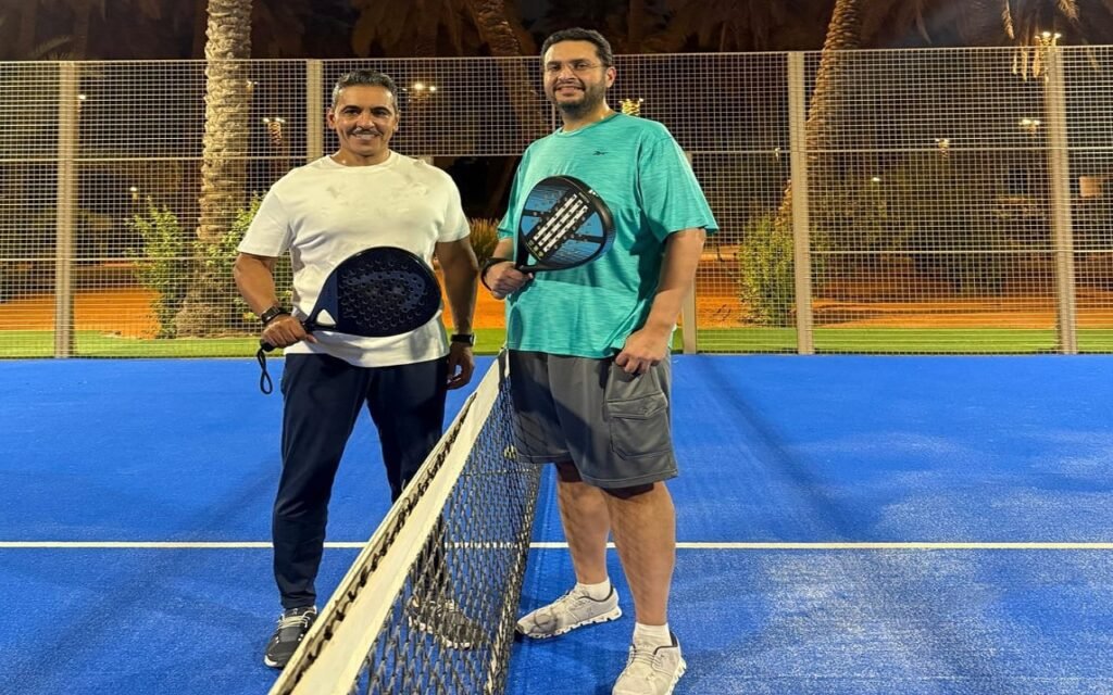 الأمير تركي بن محمد ومعالي وزير الإعلام في منافسة بادل ودية بالدرعية