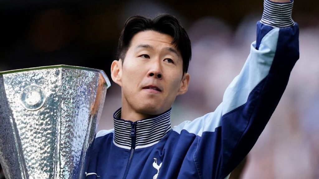 نادي من دوري روشن يستفسر عن الكوري سون