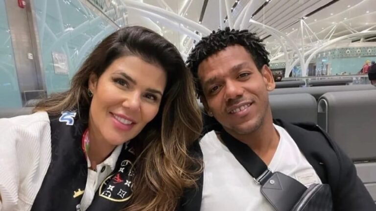 كلمات مؤثرة من زوجة رومارينهو عن الاتحاد: “أيام لا تعوض”