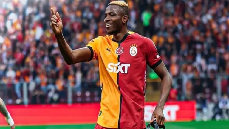 اجتماع بين نابولي وغلطة سراي لحسم صفقة أوسيمين .. تغطية