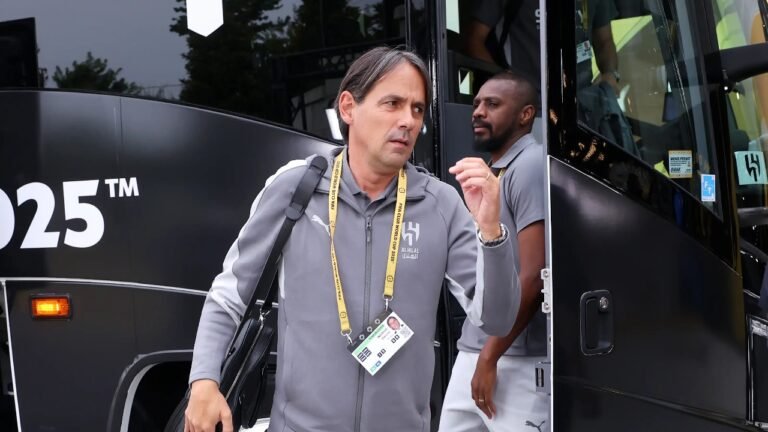 إنزاغي يطالب ببديل ميتروفيتش