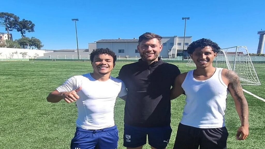 كايو يستعين بمدرب شخصي قبل بداية المعسكر الإعدادي في ألمانيا